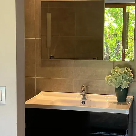빌라 Costa Di Fiori *
